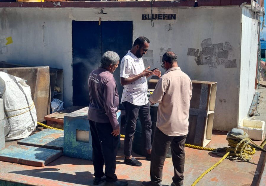 ވިލިމާލެ ފަޅުގައި ހުއްދަ ނެތި އަޅާފައި އޮތް 12 އުޅަނދެއް ޖޫރިމަނާކޮށްފި