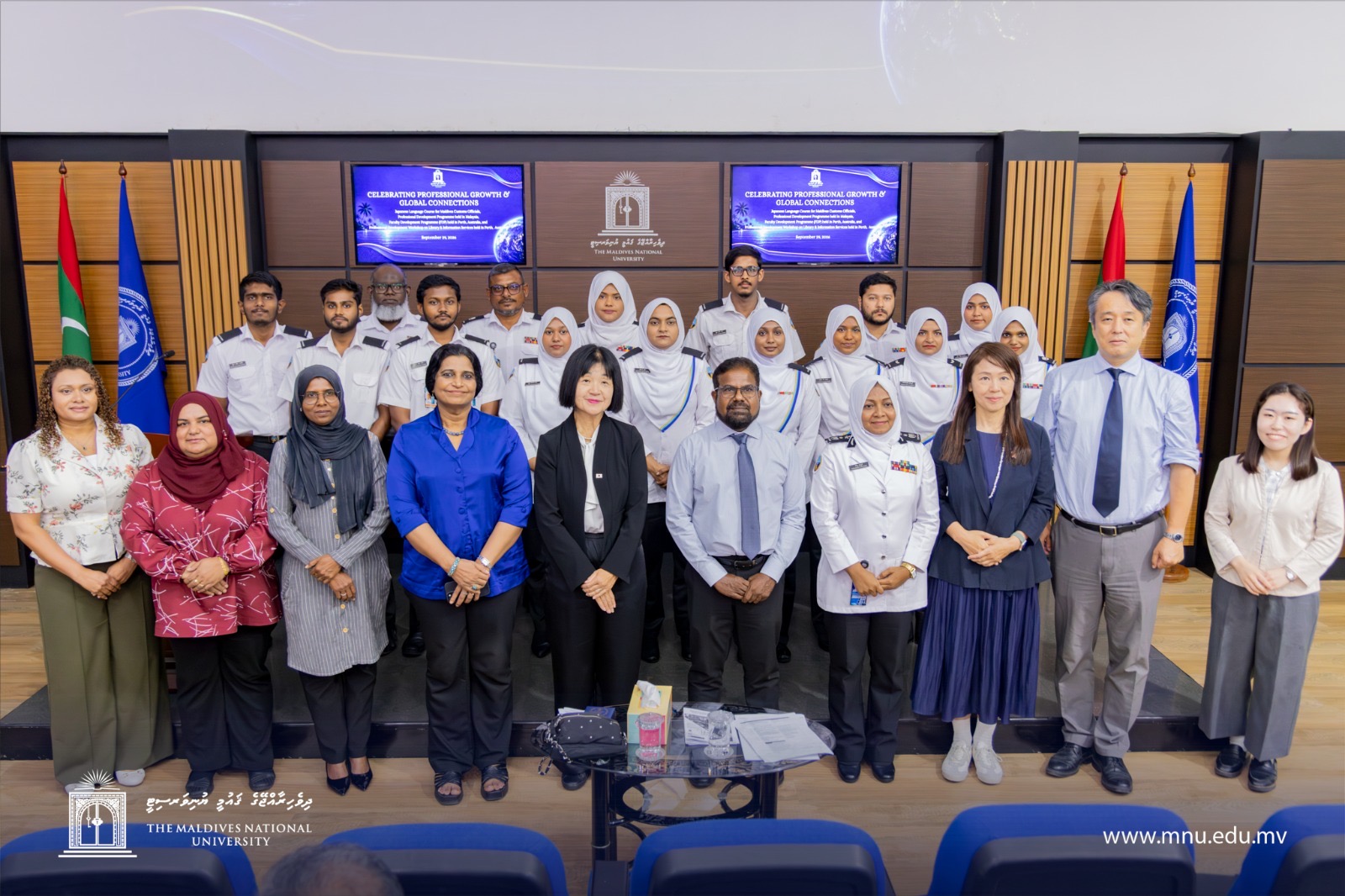 އެމްއެންޔޫން ބައިނަލްއަޤުވާމީ ހަތަރު ތަމްރީނު ޕްރޮގްރާމެއް ފުރިހަމަކޮށް ނިންމައިފި